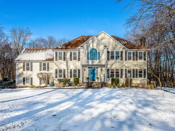 46 Stonehedge Lane, Monroe, CT 06468