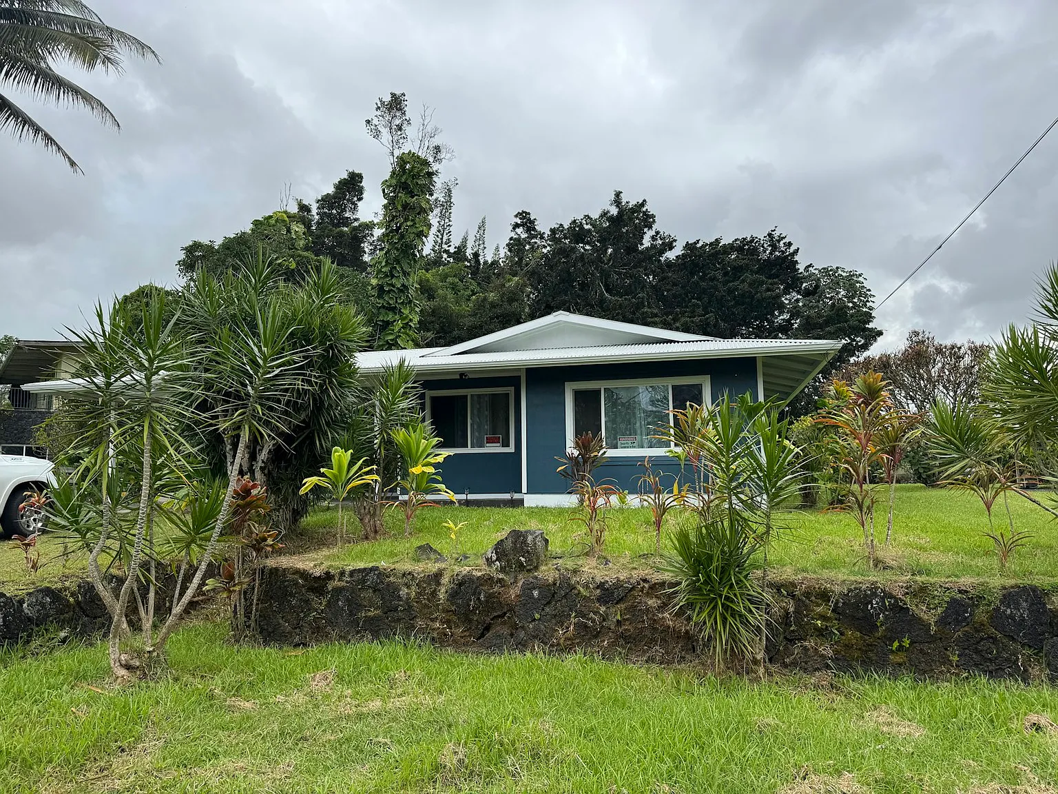15-2712 Hee Street — Photo 1