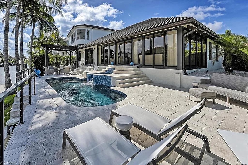 4 bed, 3.0 bath, 3034 sqft, $30,000 — Photo 1