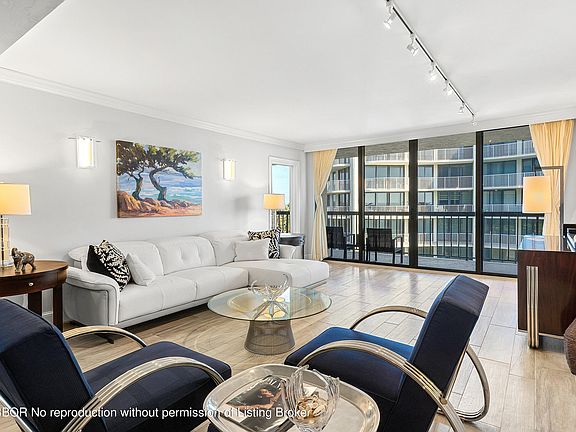 5th image of 3390 S Ocean Blvd APT 305