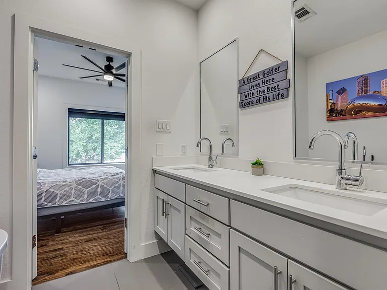 5602 Lindell Ave #D — Photo 17