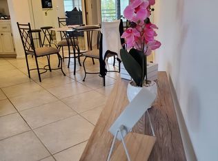 17 Ventnor Dr, Deerfield Beach, FL 33442