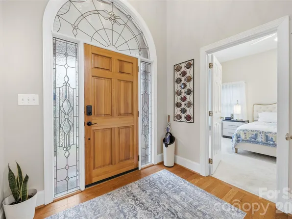 215 Ballard Ct, Fort Mill, SC 29715