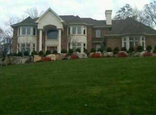 20 Strawberry Ln, Warren, NJ 07059