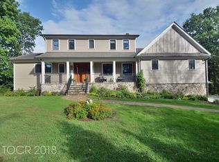 635 Campgaw Rd, Mahwah, NJ 07430