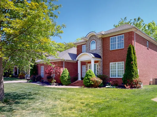 1320 Saint Ives Ct, Murfreesboro, TN 37128