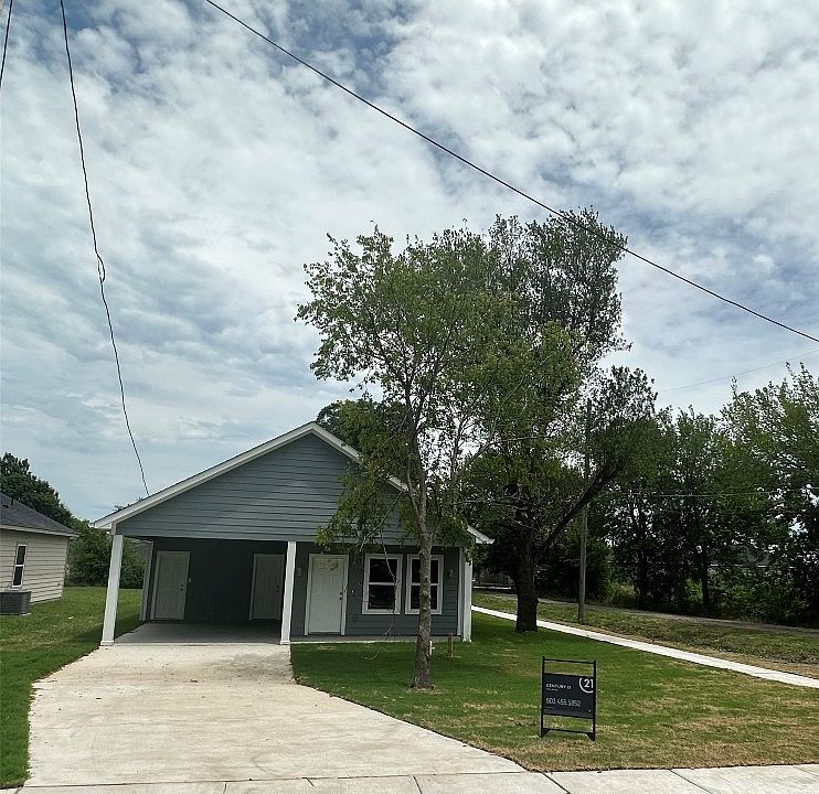 1st image of 501 Robinson St
