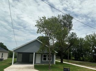 501 Robinson St, Greenville, TX 75401