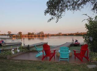 620 Interlake Dr, Monona, WI 53716