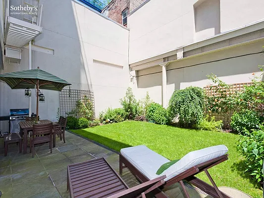 Rented by Sotheby's International Realty | media 7