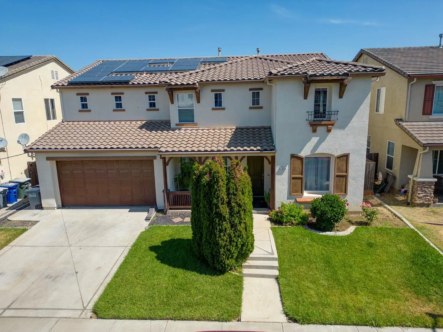 1233 Aups Ct photo 1