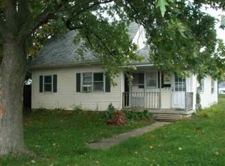 407 W Green St, Le Roy, IL 61752