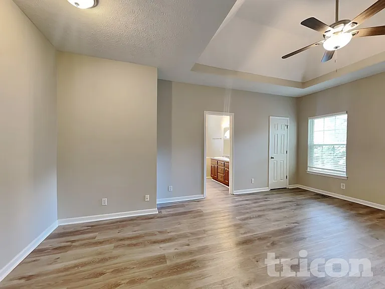 119 Cherokee Dr — Photo 7