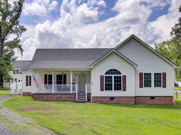 154 Patrick Ln, Summerville, SC 29483