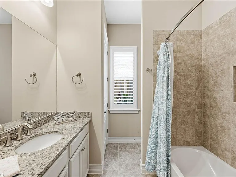 9446 Lagomar Ct — Photo 23