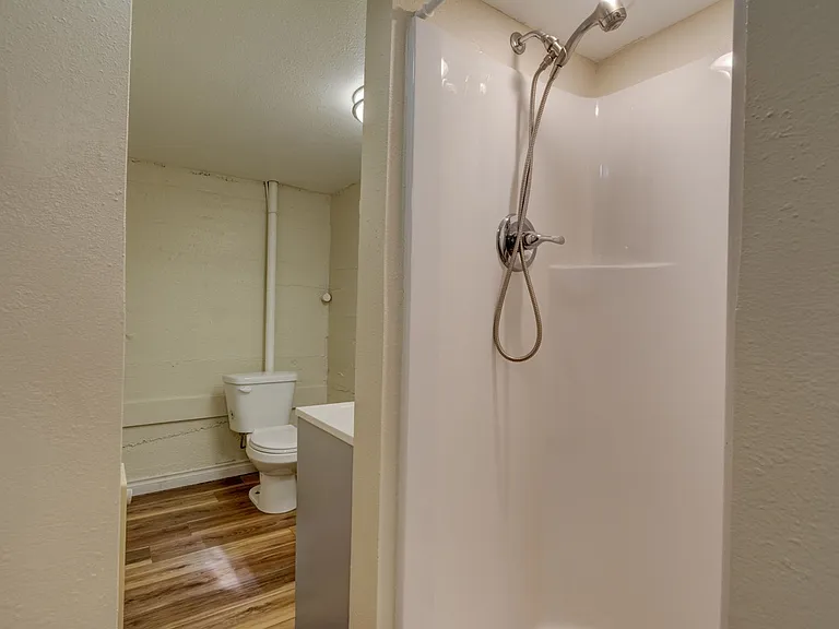 0980-220 NE Kettle — Photo 9