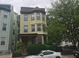 87 N 15th St, East Orange, NJ 07017
