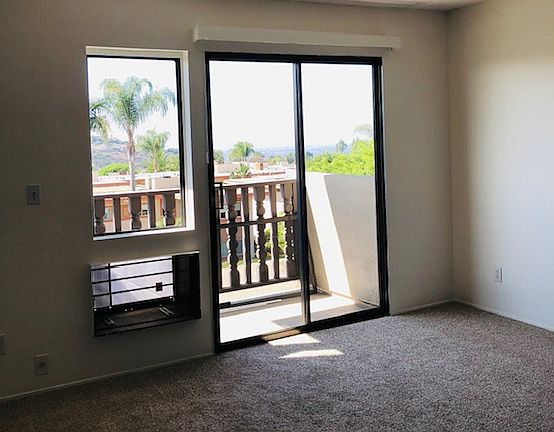 3rd image of 6924 Hyde Park Dr Unit 211