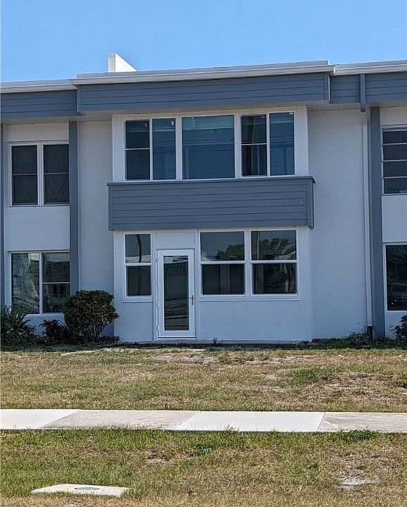 1st image of 21287 Gertrude Ave APT 102