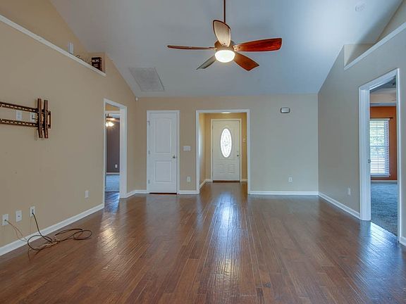 5th image of 1001 Reelfoot Ct