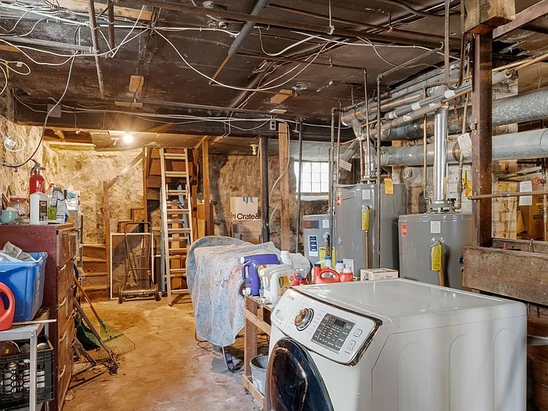 4 Linden Ct #3 — Photo 36