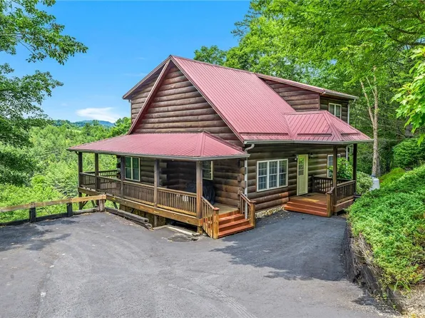 573 Canawhay Drive, Jefferson, NC 28640