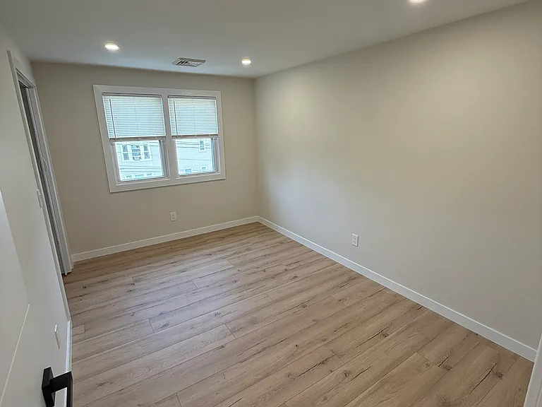 5 Whitman St #2 — Photo 9