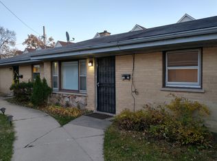 215 N Grace Ave #2, Park Ridge, IL 60068