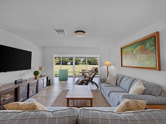 2nd image of 4013 N Cypress Drive #4019-P8