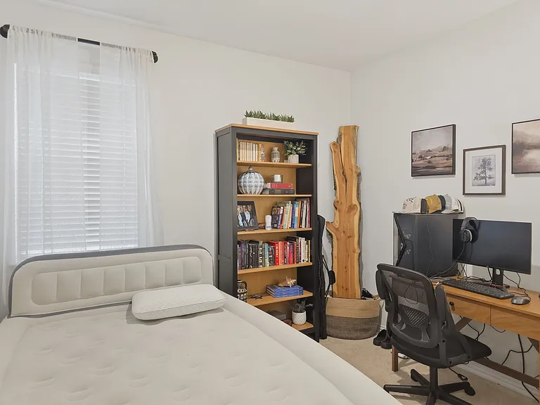 1100 Flameleaf Dr — Photo 15