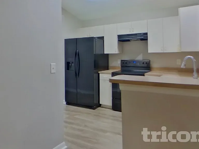11106 Robin Lake Ct — Photo 5