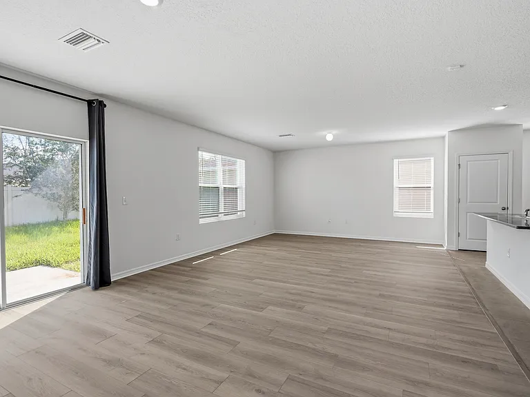 32745 Pez Landing Ln — Photo 14