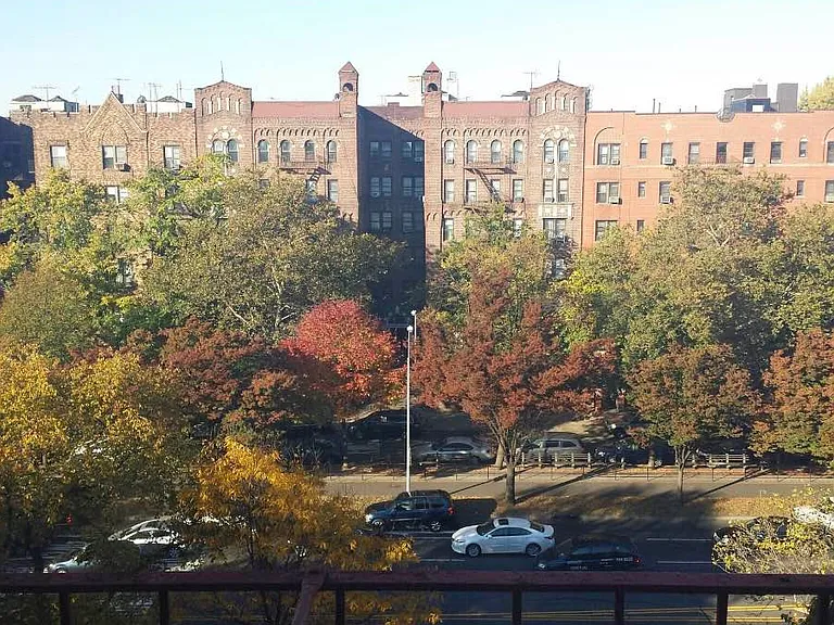 315 Ocean Pkwy #6E — Photo 7