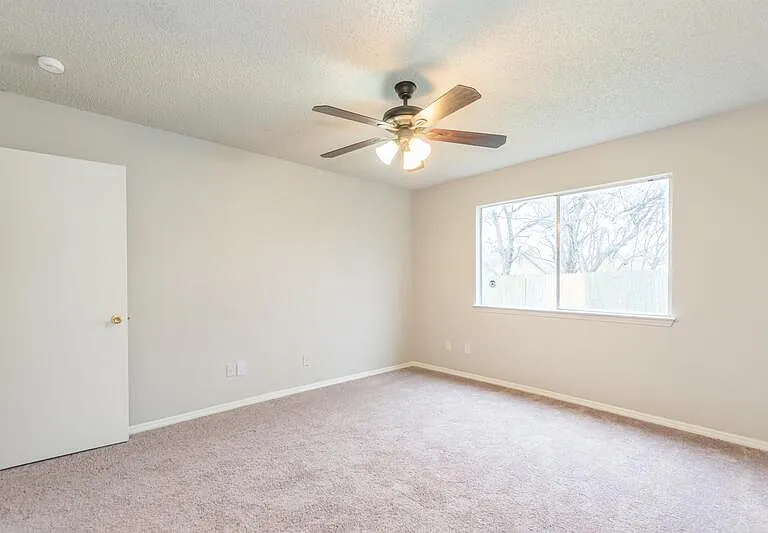 3518 Stoney Bluff St — Photo 17