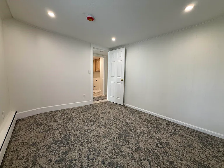 6 Griffin Ave #A — Photo 27