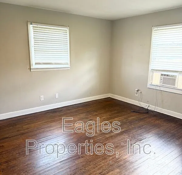 2800 McLain St #D — Photo 5