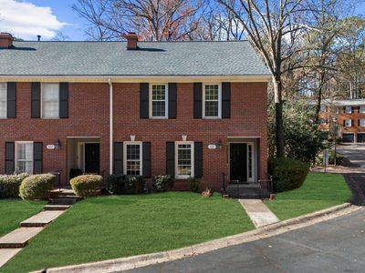 501 Dunwoody Chace, Sandy Springs, GA, 30328
