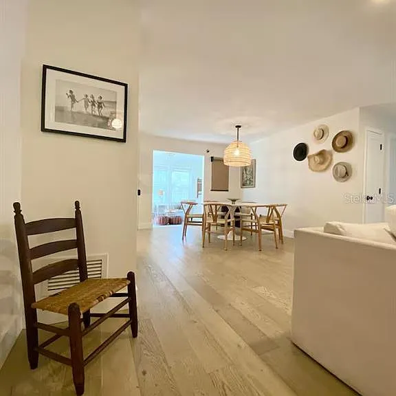 2433 Lydia Way — Photo 5