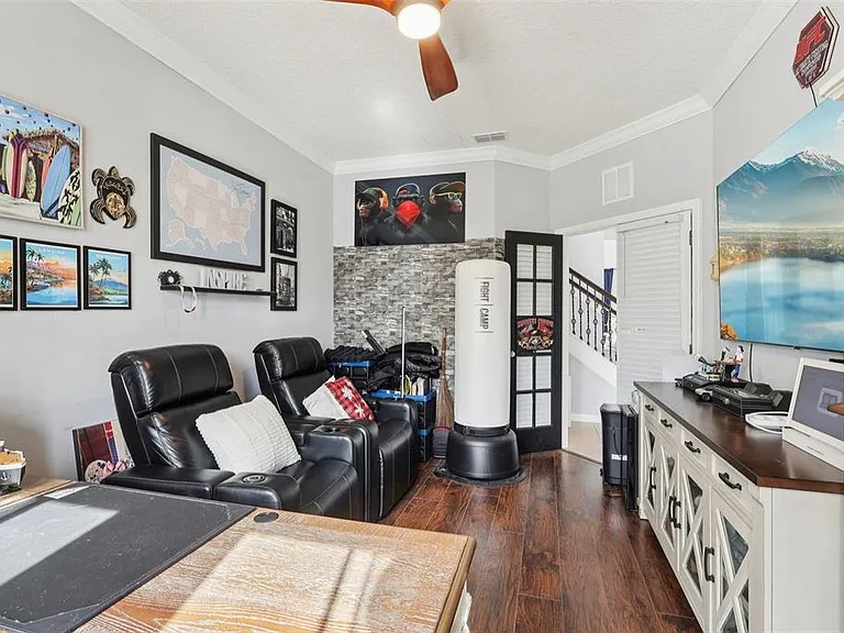 Plantation Oak Dr — Photo 21