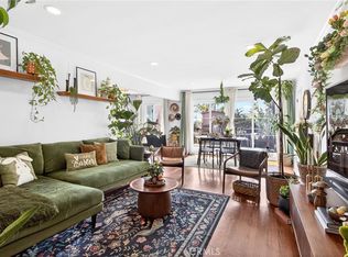 907 E Ocean Blvd, Long Beach, CA 90802