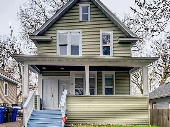 2nd image of 1648 Bush Ave #2