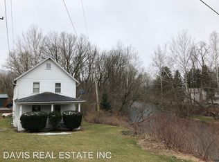8 Mill St, Mill Hall, PA 17751