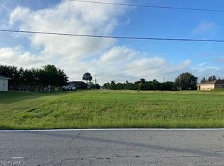 2118 Kismet Pkwy E, Cape Coral, FL 33909