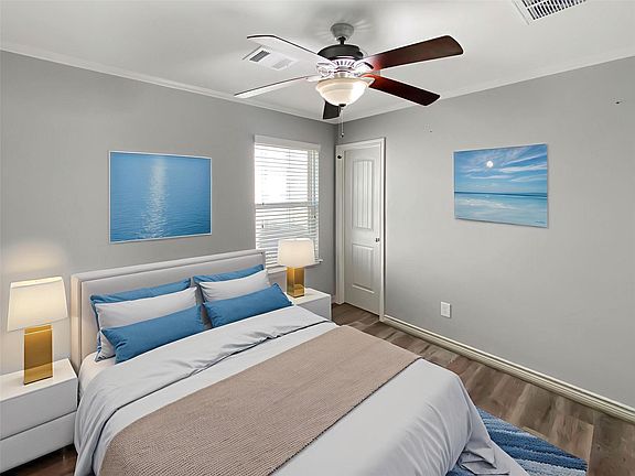 4th image of 10307 Solitude Way