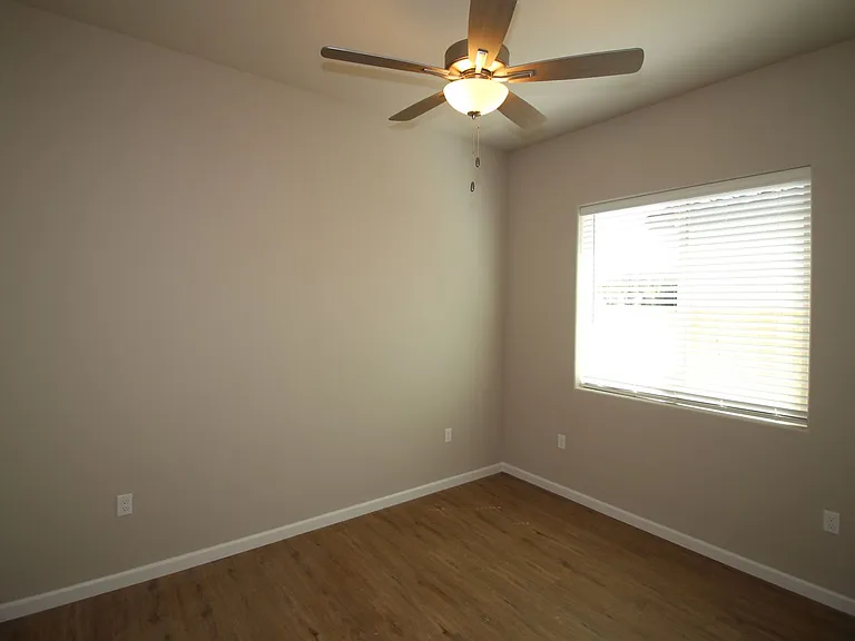 2383 N Arthur Ave — Photo 7