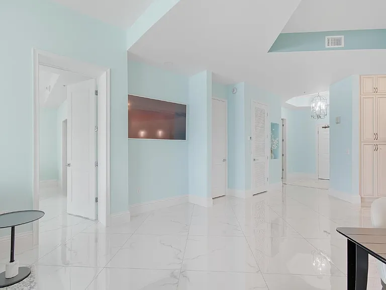 200 Ocean Crest Dr #1111 — Photo 51