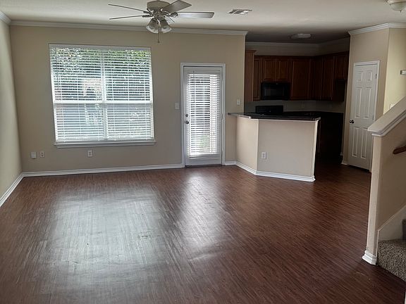 2nd image of 380 Woodgrove Dr Unit A