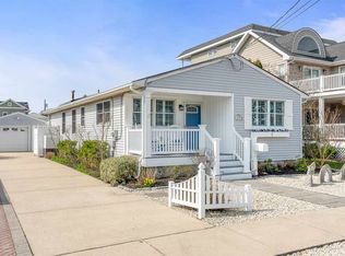 234 16th St, Avalon, NJ 08202