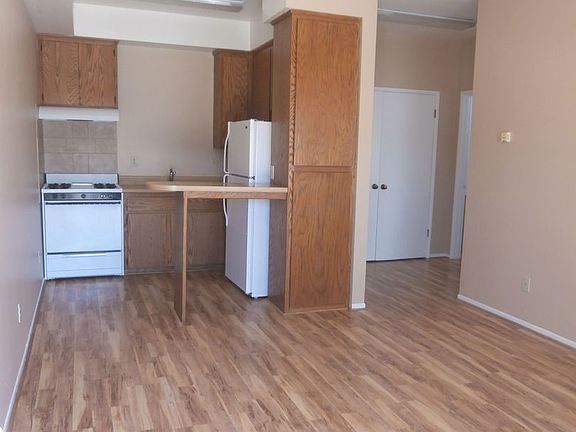 2nd image of 363 Palm Way #101