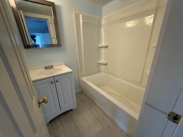 2094 US Highway 1, Sullivan, ME 04664
